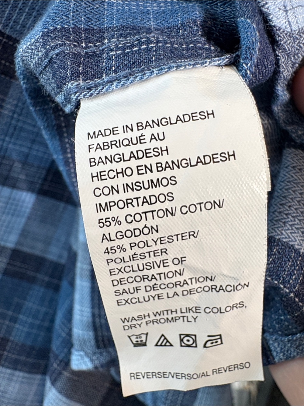 Izod Men's Short-Sleeve Plaid Button-Down Shirt in Blue and White - Picture 8 of 8